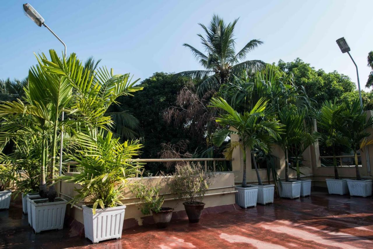 Hanu Reddy Residences Wallace Garden Chennai Exteriör bild